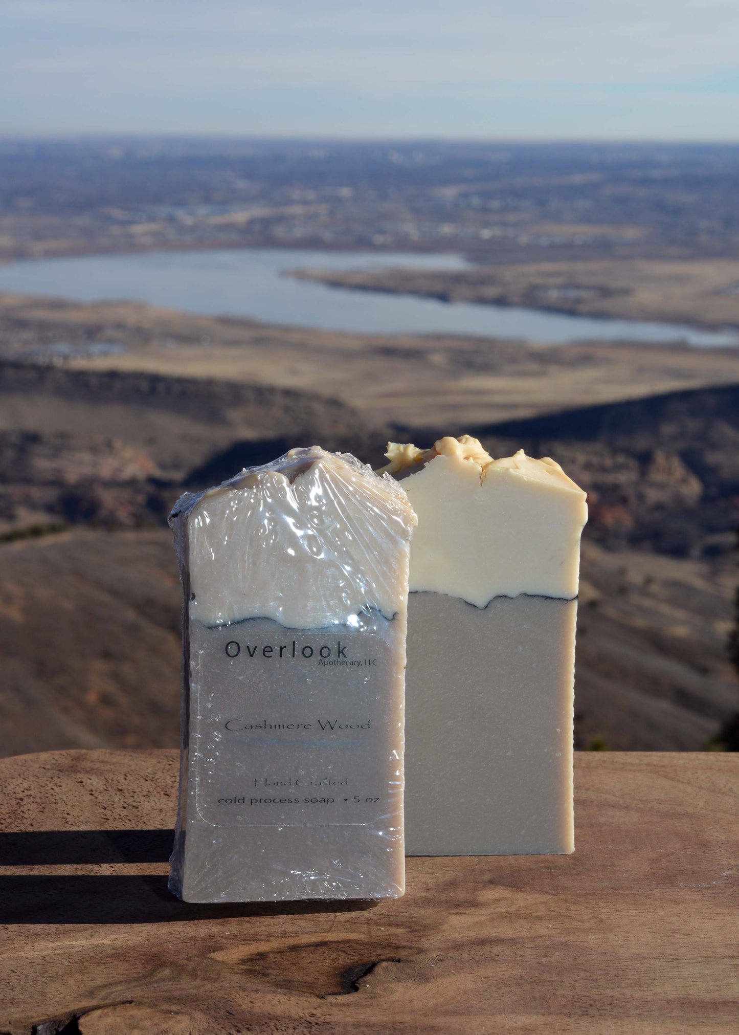Cold process bar soap Cashmere Wood.